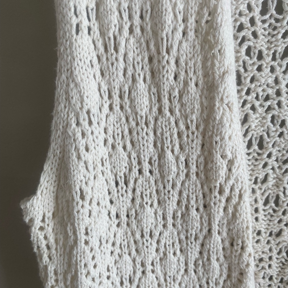 Freshman 1996 Duster Women’s M Beige Crochet Sleeveless‎ Vest Boho Cottage Core - Picture 5 of 10